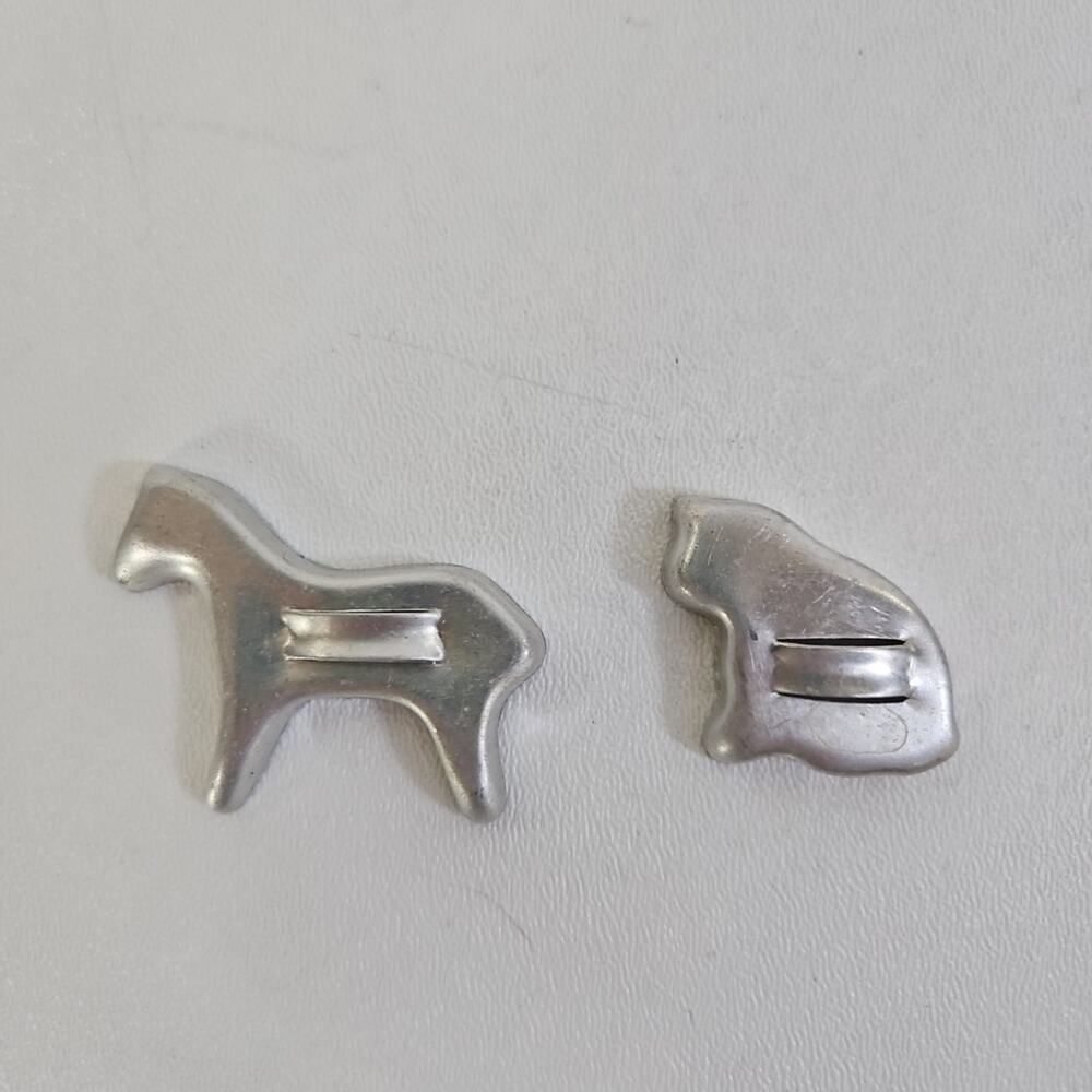 VINTAGE OLD‎ MINIATURE COOKIE CUTTERS Cat And Horse